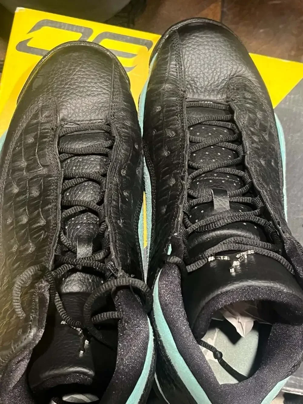 Air Jordan 13 Retro 'Island Green' Black Metallic Silver Sneakers